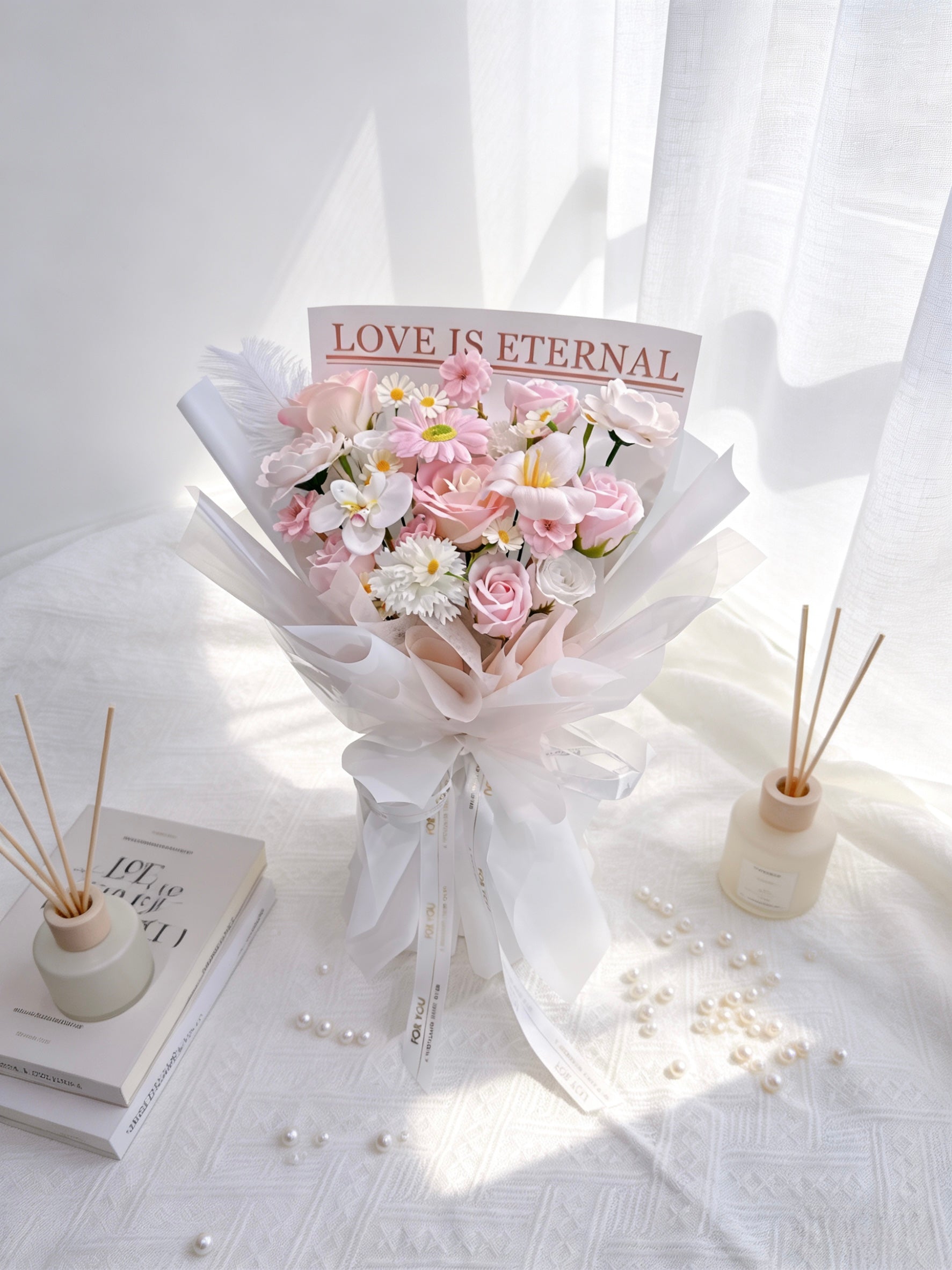 Love Is Eternal | 爱是永恒