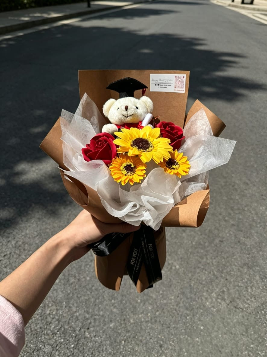 Graduation Bouquet | 毕业花束 GB01